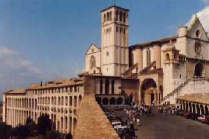 Xtrallusion offers characteristic Bed and Breakfast, B&B, Guest House, Hotel, Albergo and Country Lodge accommodation in Italy. Plus independent self-guided Walking, Adventure, Activity, Skiing and Paragliding Holiday itineraries on the Italian Rivieras, in the Italian Lakes, in the Italian Alps and in some of the most beautiful corners of Italy.